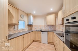 Photo 18- click for photo gallery